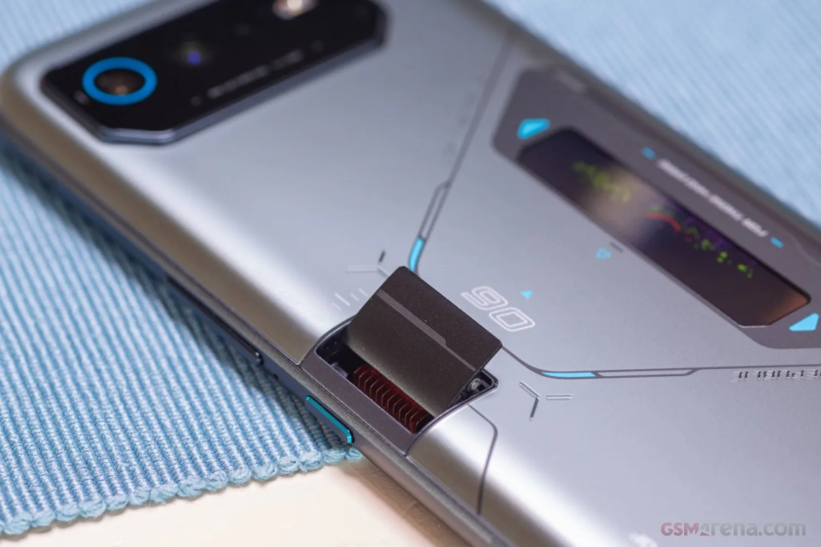 Asus ROG Phone 6D Ultimate